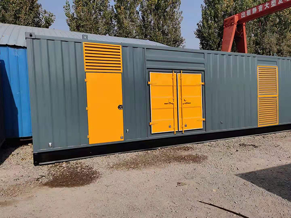 洛江300kw 柴油发电机组用多大的空气开关？